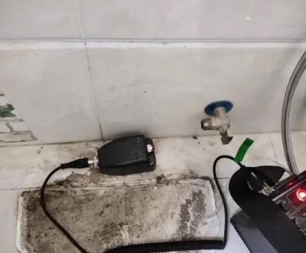 景东屋顶漏水维修公司分享下卫生间漏水的危害及解决方法